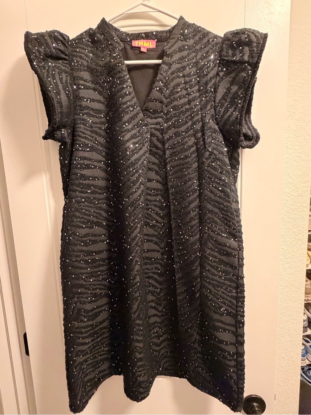 THML Black Sequin Zebra Shift Cocktail Dress Size Small